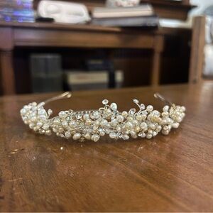 Elegant David’s Bridal Pearl and Crystal Tiara